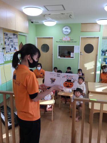 ?絵本の読み聞かせ?