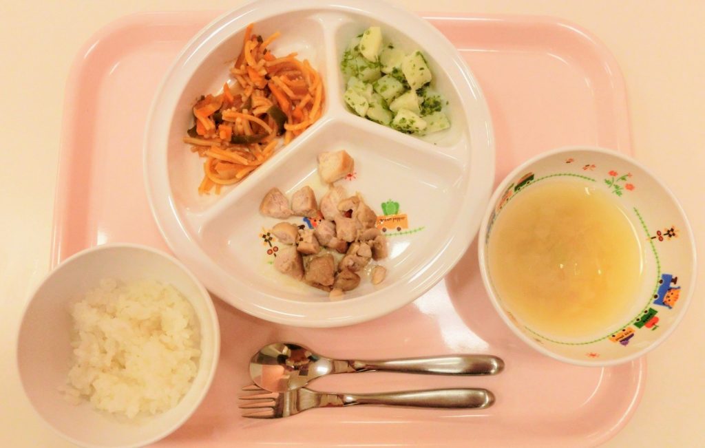 5月9日(火)の給食・おやつ