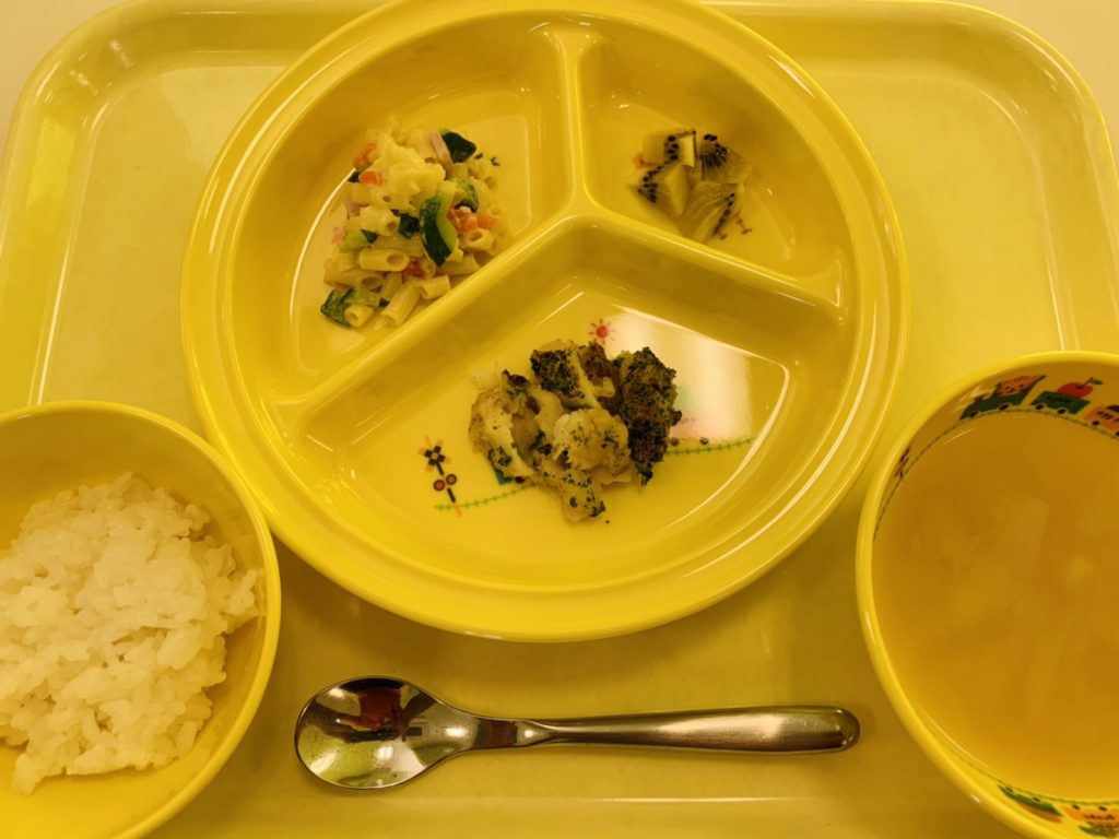 7月29日(土)の給食・おやつ