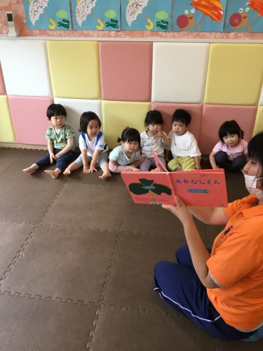 📘絵本読み聞かせプログラム📘