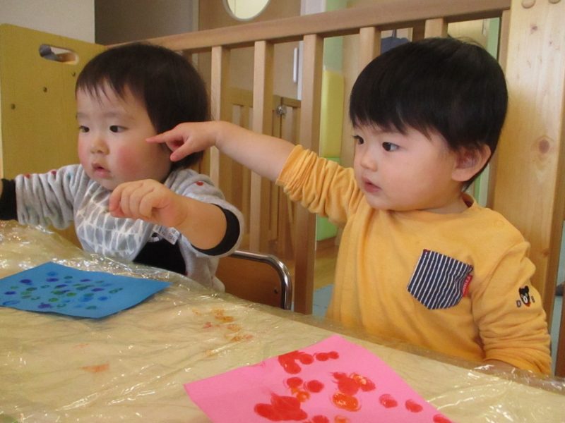 ゆきやこんこ　あられやこんこ♪