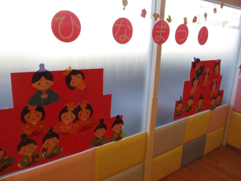 あかりをつけましょ　ぼんぼりに～♪