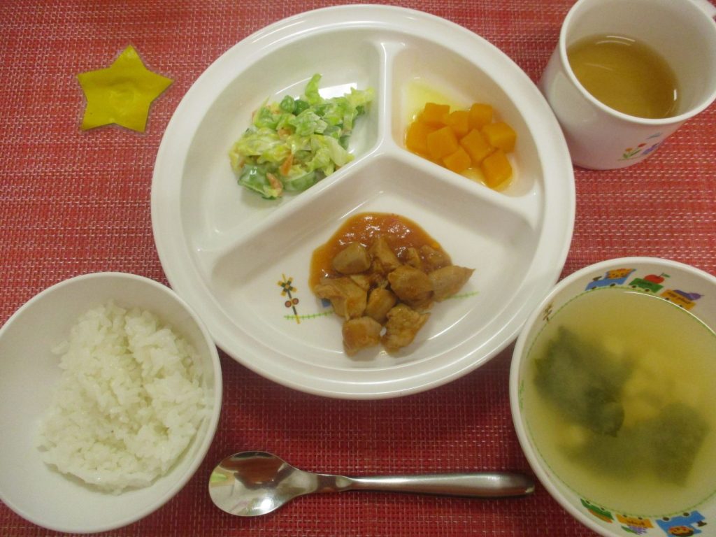 【4月22日㈫の給食・おやつ】