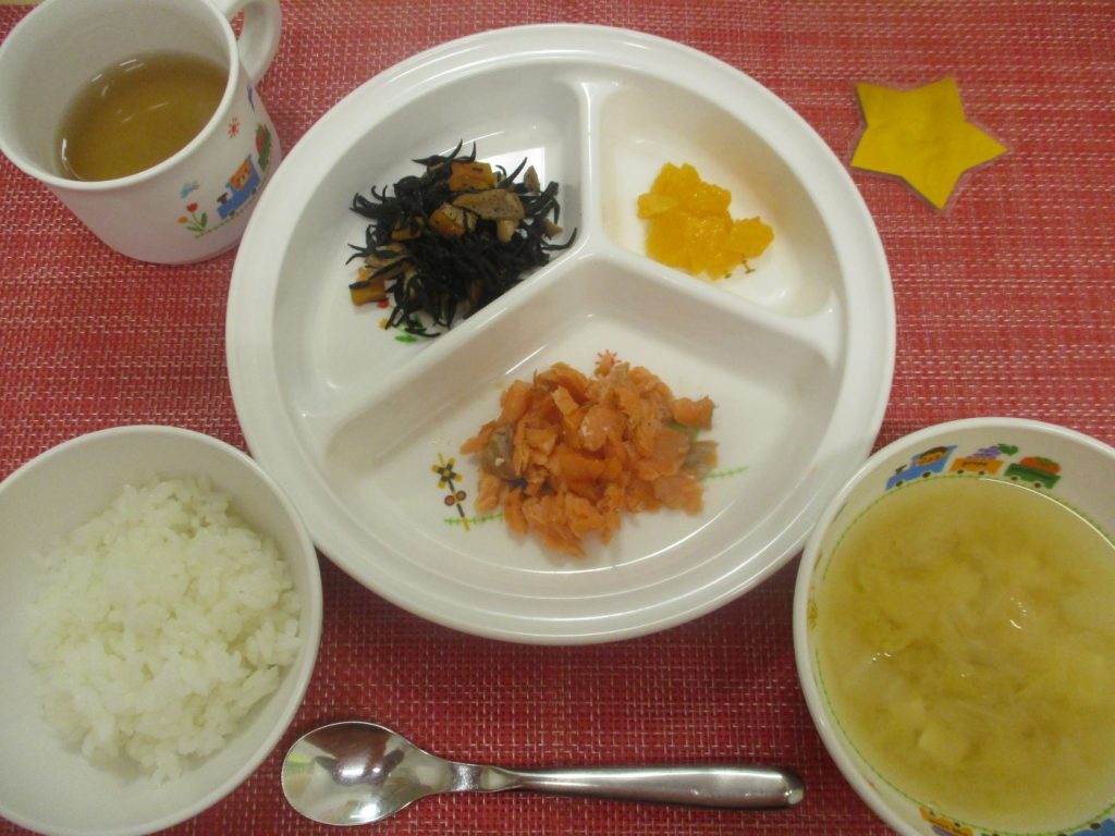 【7月11日㈮の給食・おやつ】