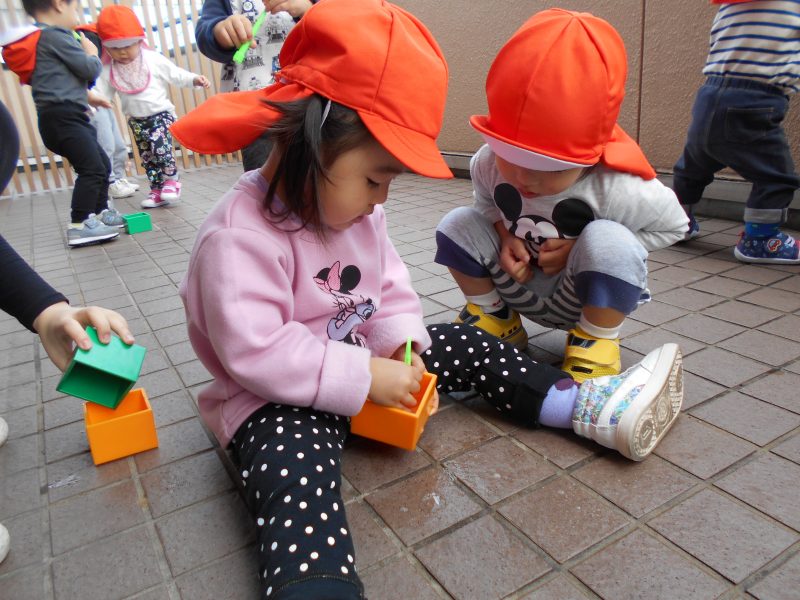 ある日の遊び?　 お誕生日会?