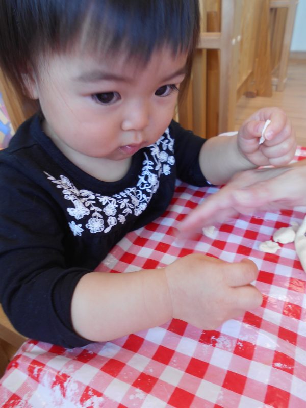 身近なものを使って遊ぼう?絵本ブログ?