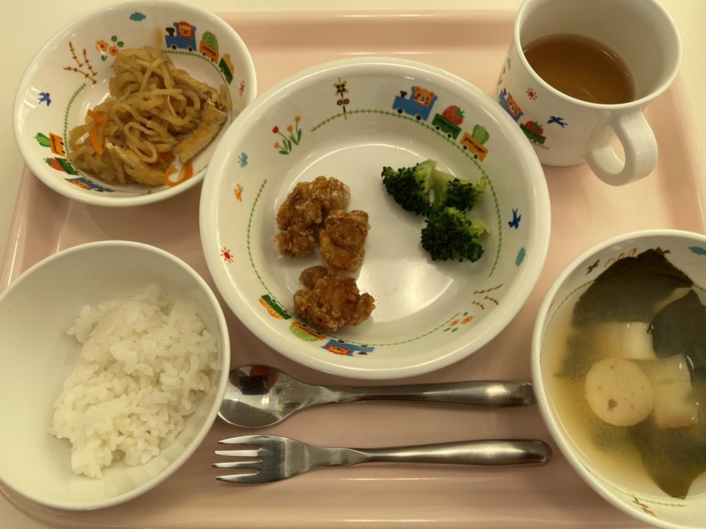6月15日(木)の給食・おやつ