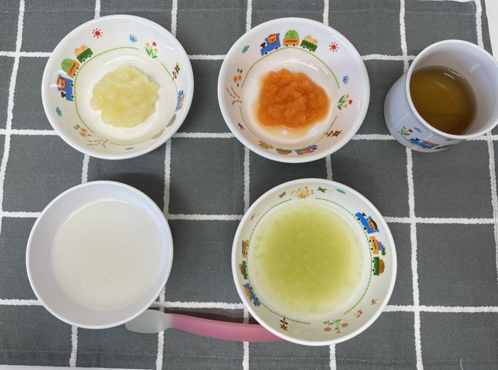 11月9日(木)の給食・おやつ