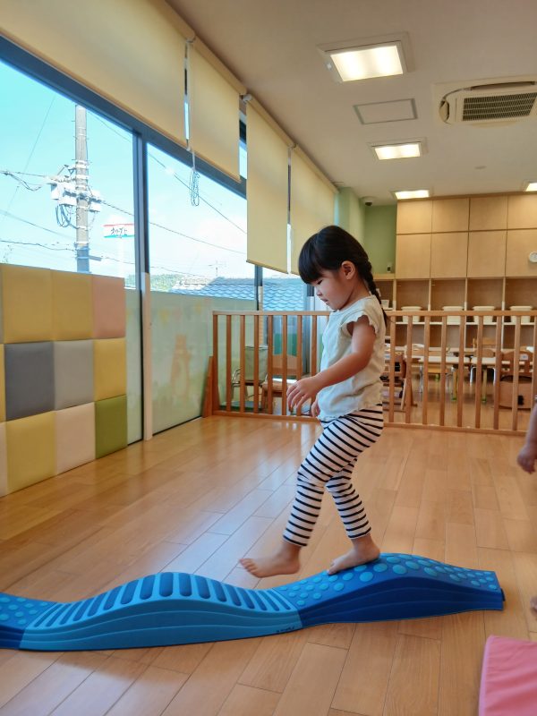 室内遊びの様子・引き渡し訓練