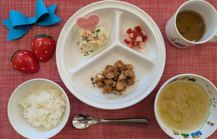 【1月23日㈮の給食・おやつ】