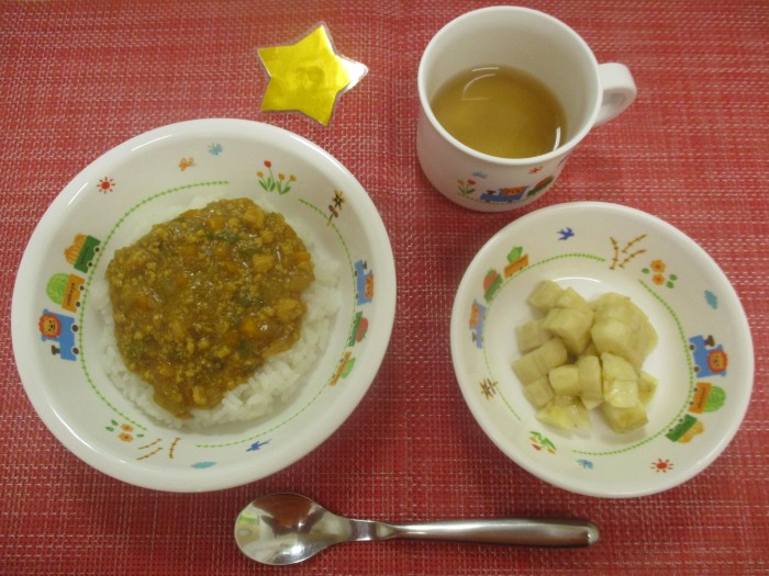 【9月29日㈪の給食・おやつ】