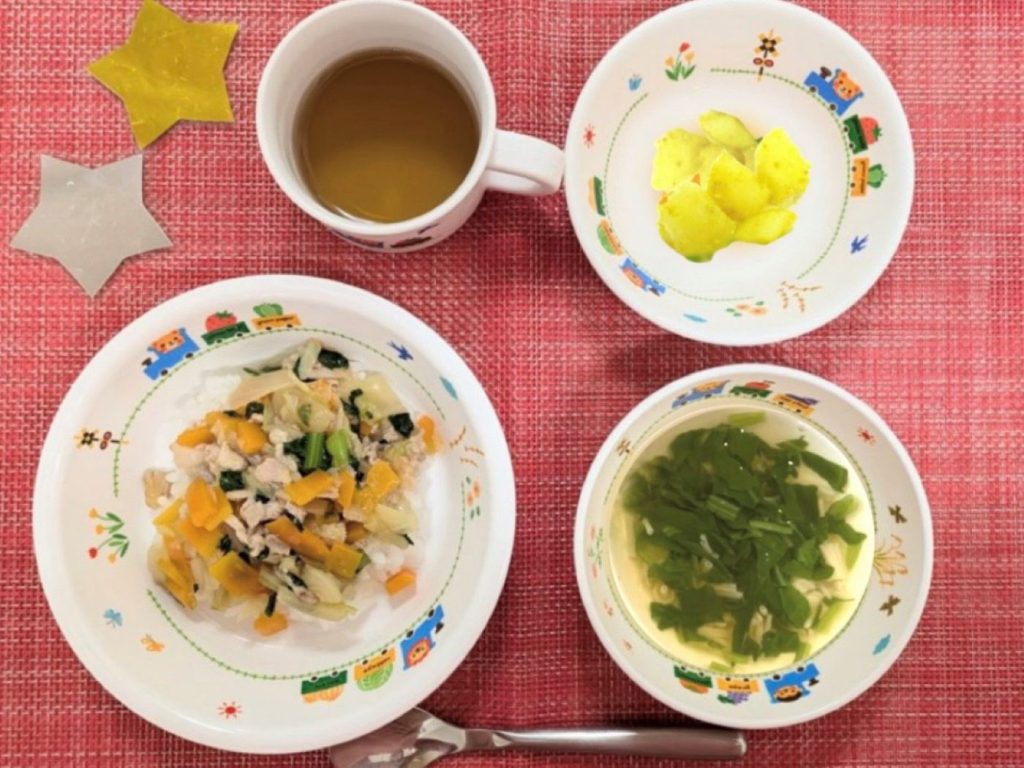 【10月25日㈯の給食・おやつ】