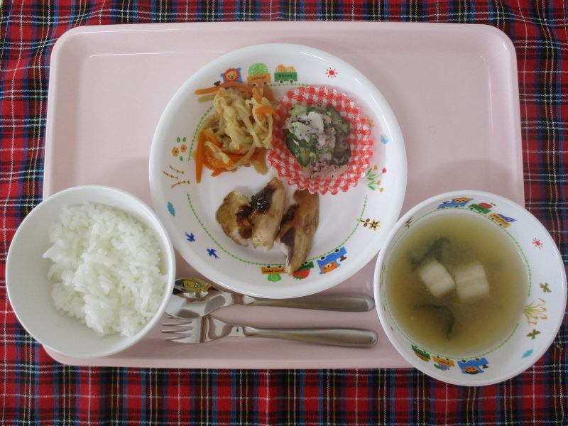 １０月３０日のお給食(*^^)v