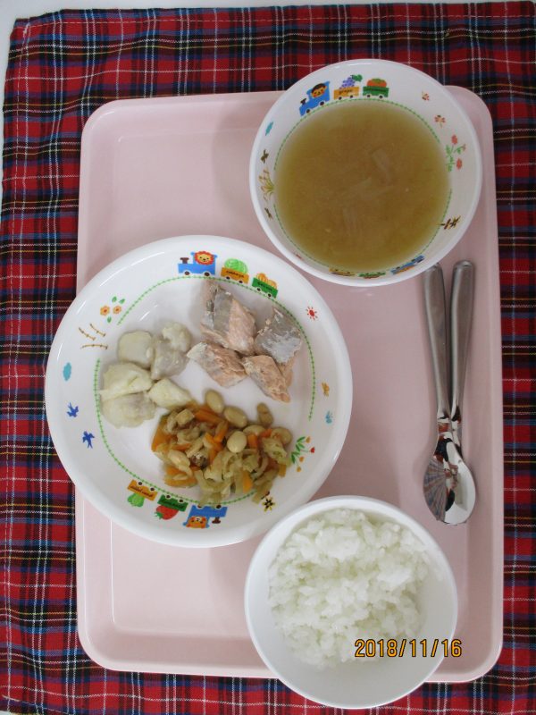11月１６日（金）のお給食(^O^)