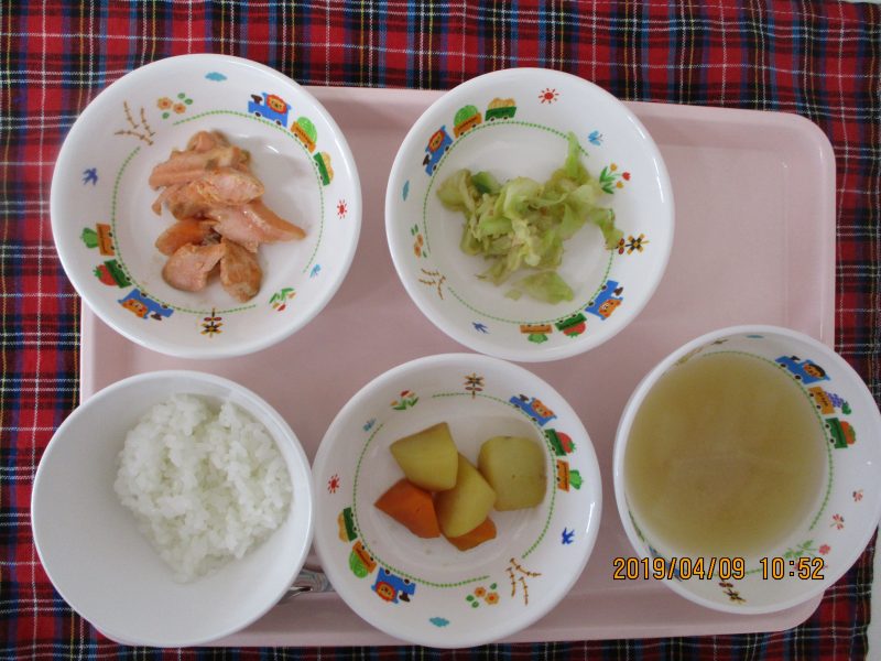 ４月9日（火）のお給食(*^^)v