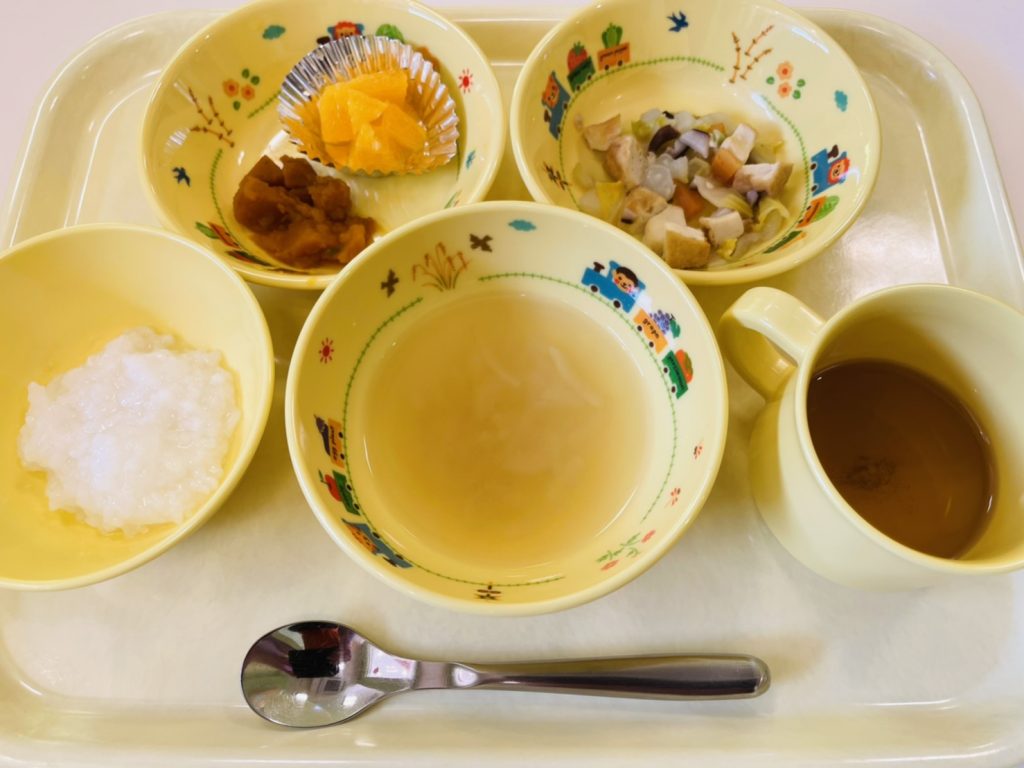5月13日(土)の給食・おやつ