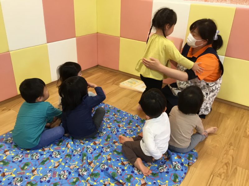 8月21日(月)の給食・おやつ