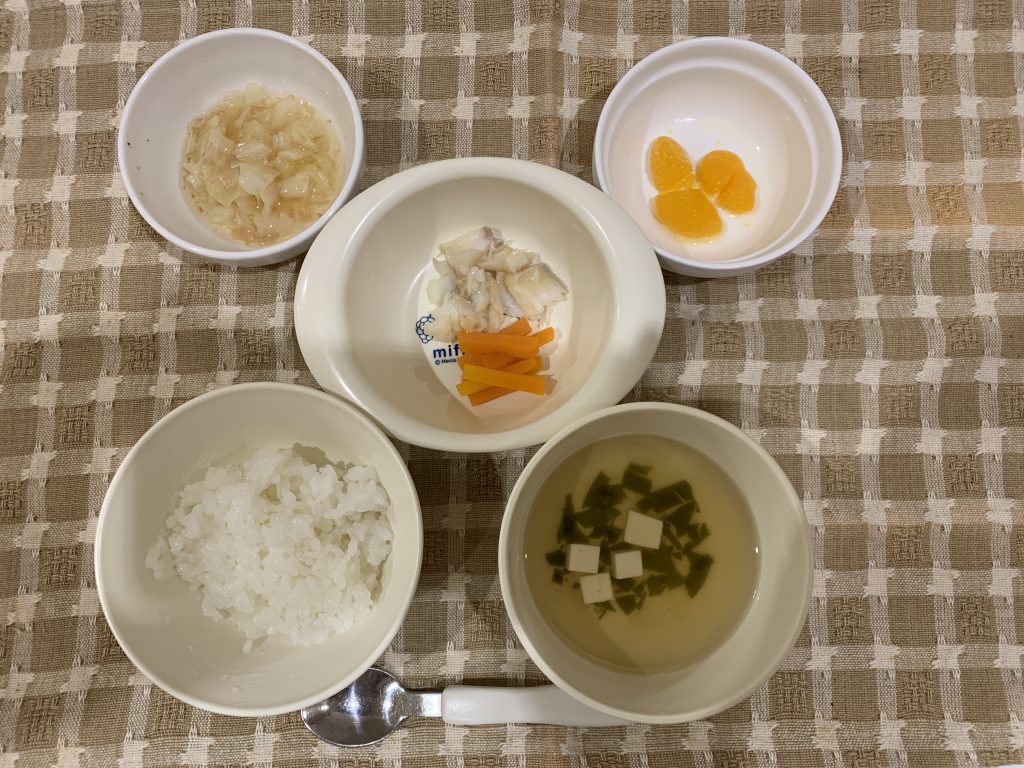 10月12日（水）の給食・おやつ