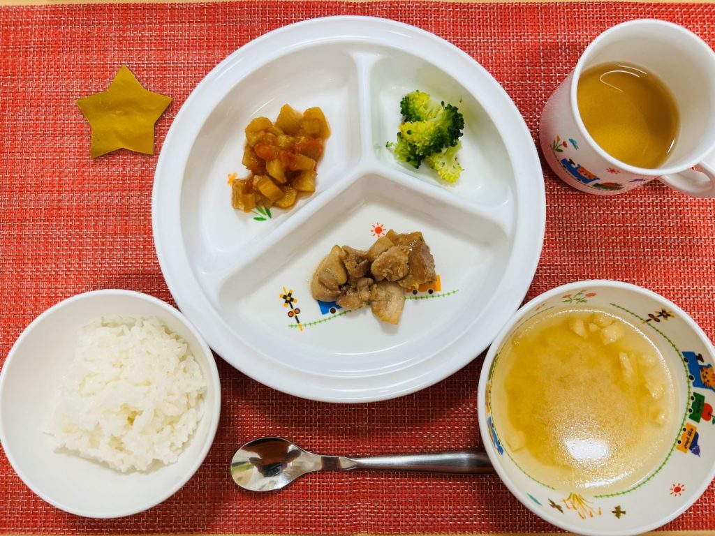 【4月12日(金)の給食・おやつ】