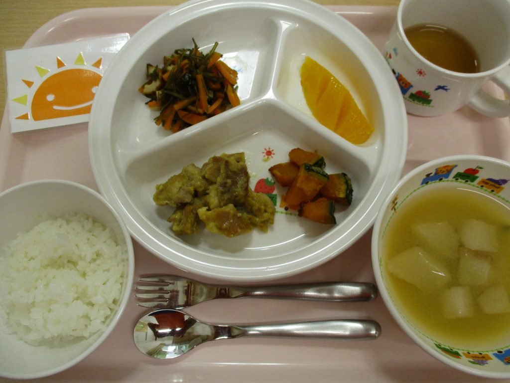 10月22日(木)の給食・おやつ