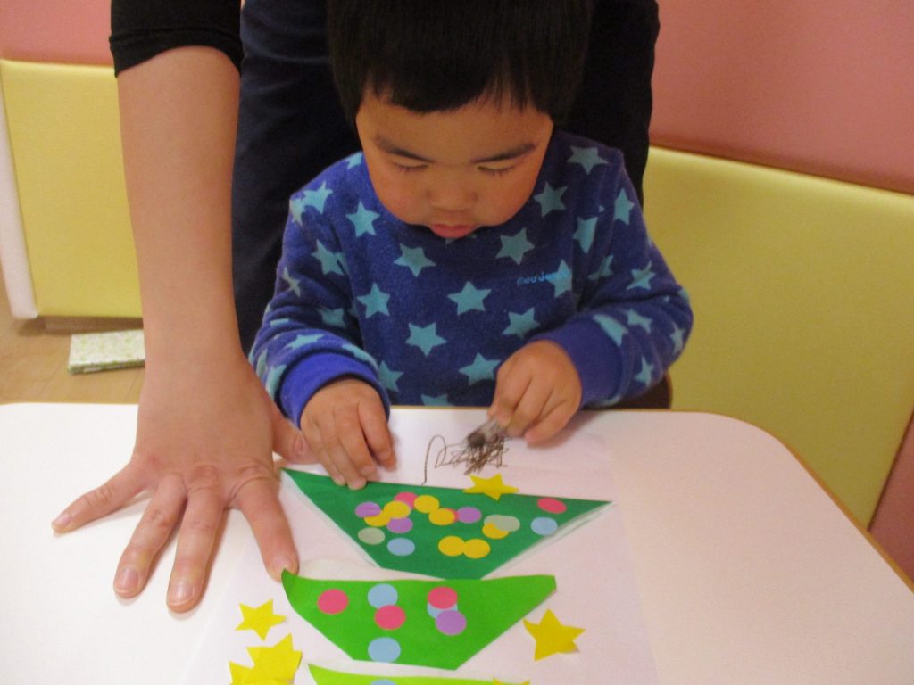 12月1日(火)の給食・おやつ