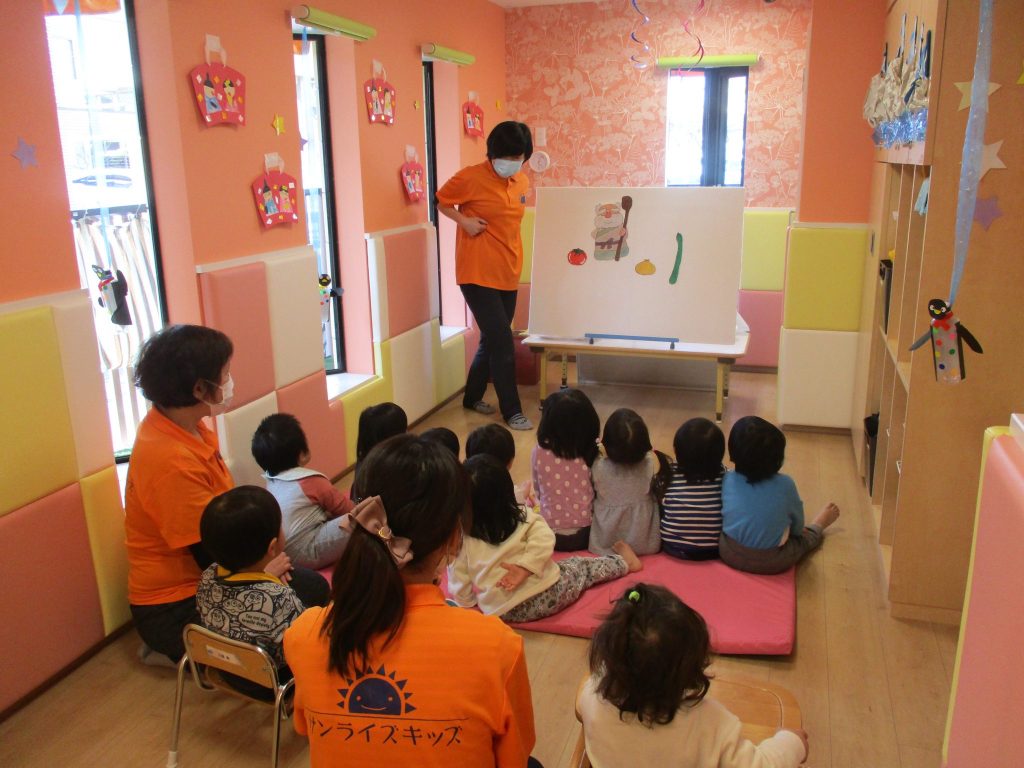 12月23日(金)の給食・おやつ