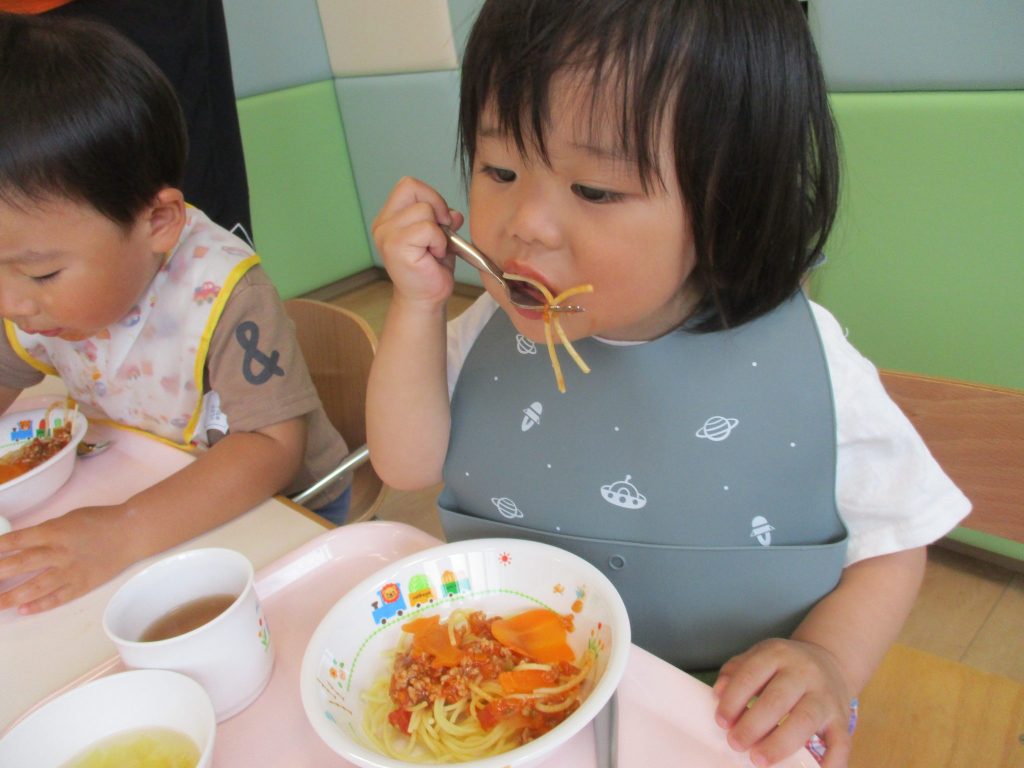 6月19日(月)の給食・おやつ