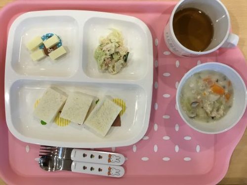 ９月１０日のお給食です