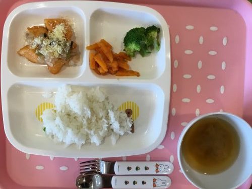 １０月３日のお給食です