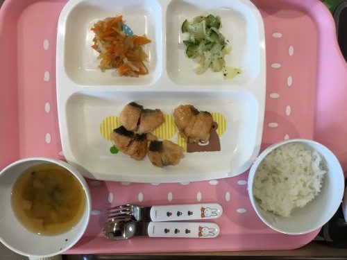 10月１６日のお給食です