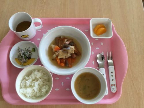 １１月１２日のお給食です