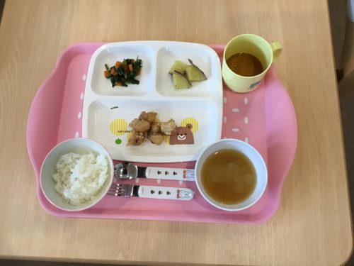11月16日のお給食です