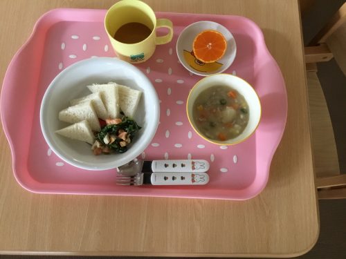 １１月１９日のお給食です