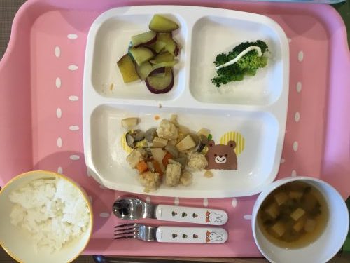 11月28日のお給食です