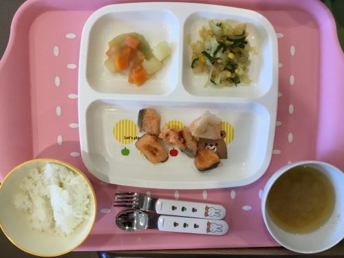 １月１６日のお給食です