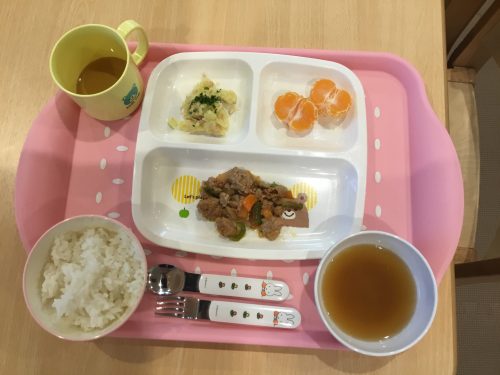 2月１９日のお給食です