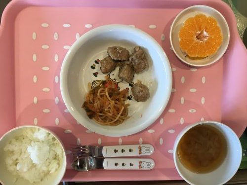 ２月２７日のお給食です