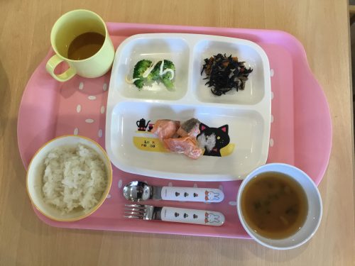３月５日のお給食です