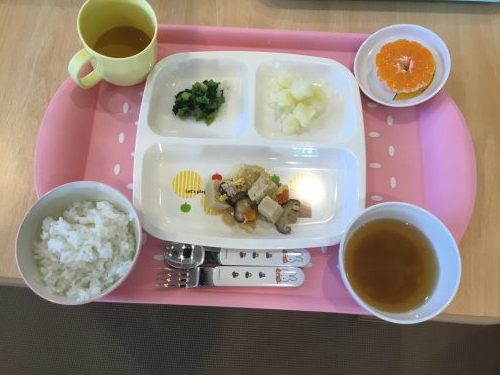 ３月７日のお給食です