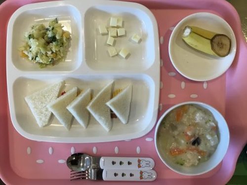 3月６日のお給食です