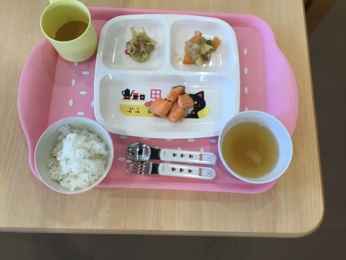 4月９日のお給食です