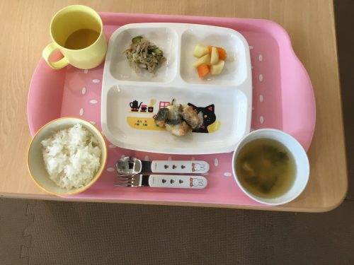 ４月19日のお給食です。