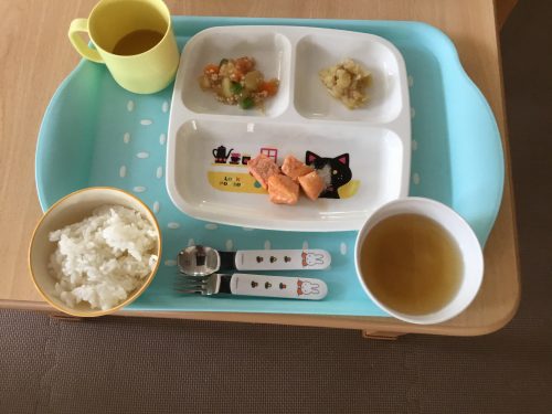 4月23日のお給食です