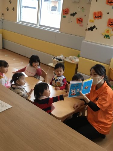 読み聞かせプログラム　