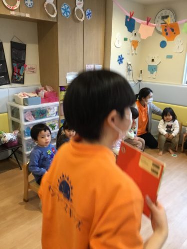 読み聞かせプログラム