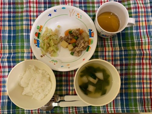 11月5日(土)の給食・おやつ