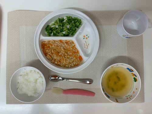 1月4日(水)の給食・おやつ