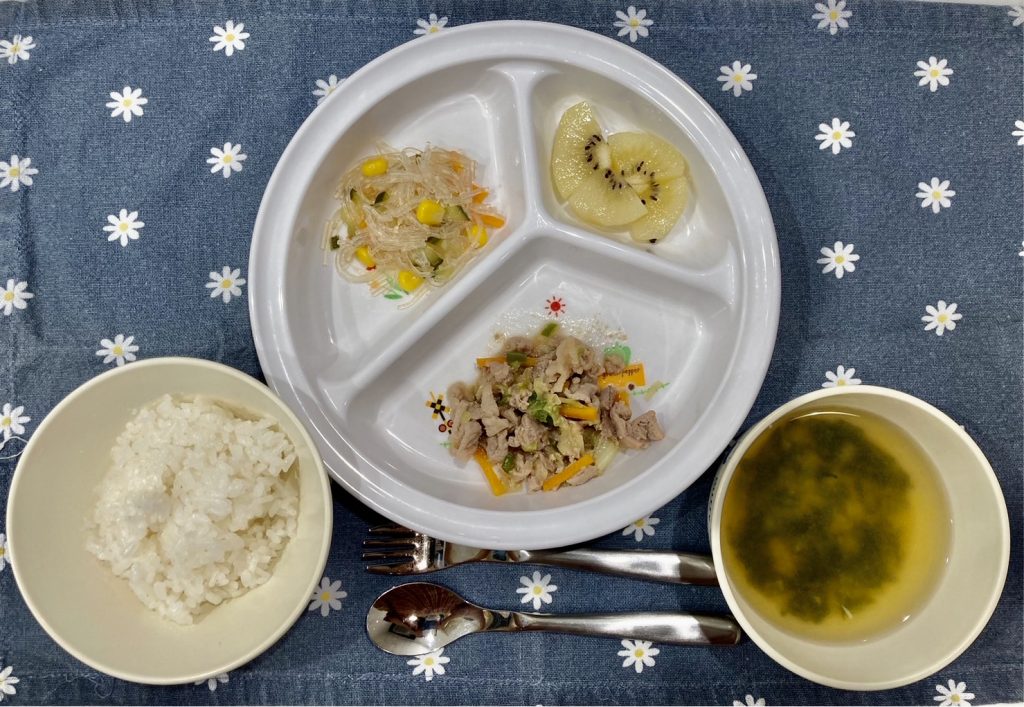 10月12日(木)の給食・おやつ