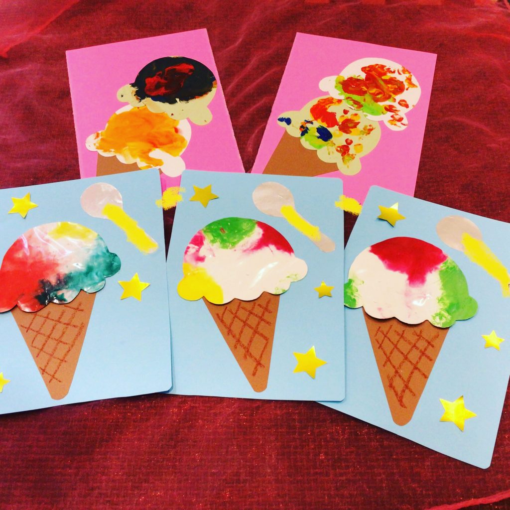 暑い夏はお部屋でアイスクリーム&あさがお製作