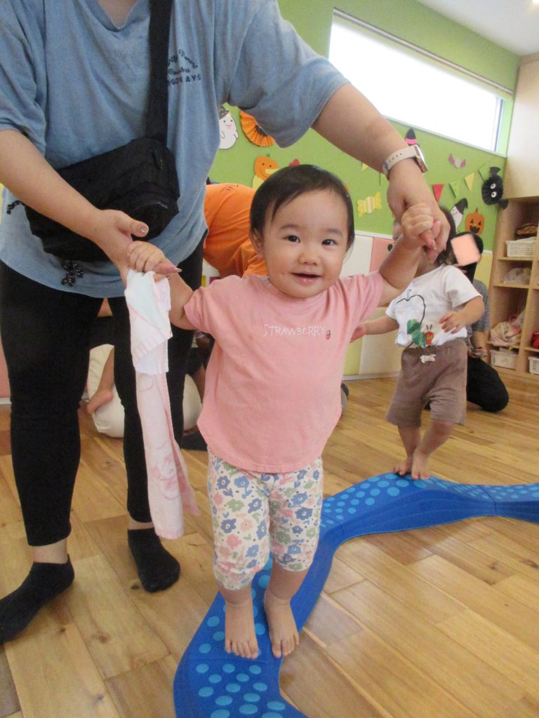 いちご組保育参観 ★ 二十日大根の収穫